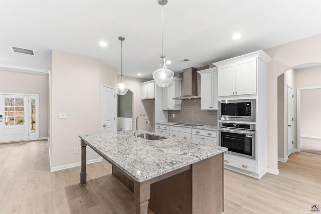 1649 Stokes Store Road # 52, Forsyth, GA 31029