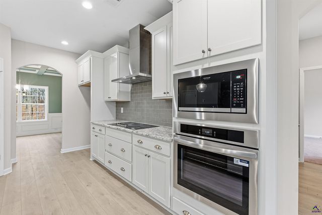 1649 Stokes Store Road # 52, Forsyth, GA 31029