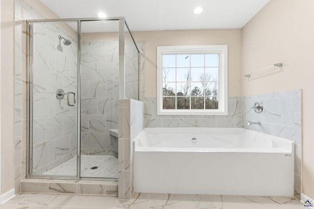 1649 Stokes Store Road # 52, Forsyth, GA 31029