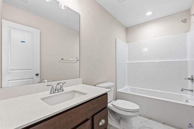 1649 Stokes Store Road # 52, Forsyth, GA 31029