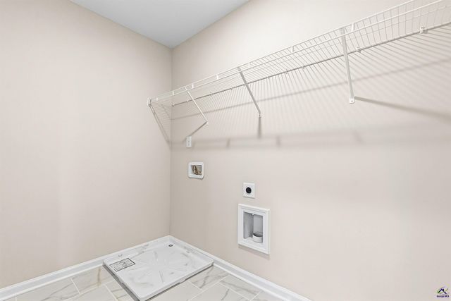 1649 Stokes Store Road # 52, Forsyth, GA 31029