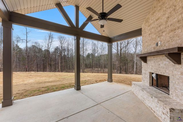 1649 Stokes Store Road # 52, Forsyth, GA 31029