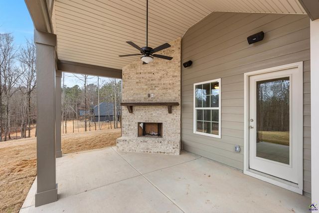 1649 Stokes Store Road # 52, Forsyth, GA 31029