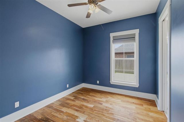 1035 N Worthington Drive, Lake Charles, LA 70605