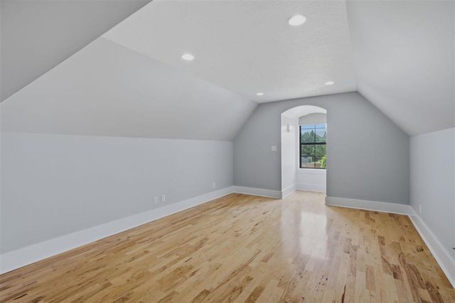 1035 N Worthington Drive, Lake Charles, LA 70605