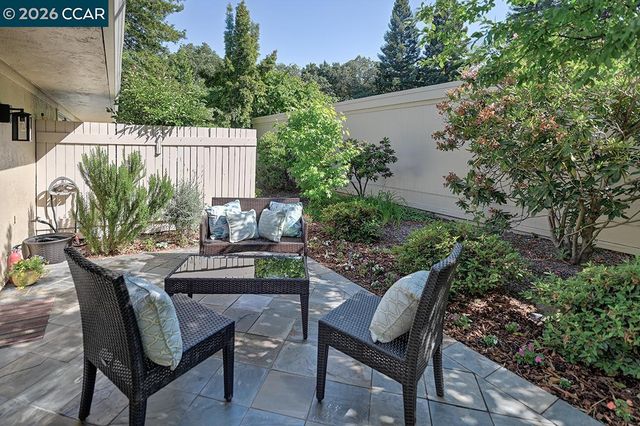 2709 Ptarmigan Drive 3, Walnut Creek, CA 94595