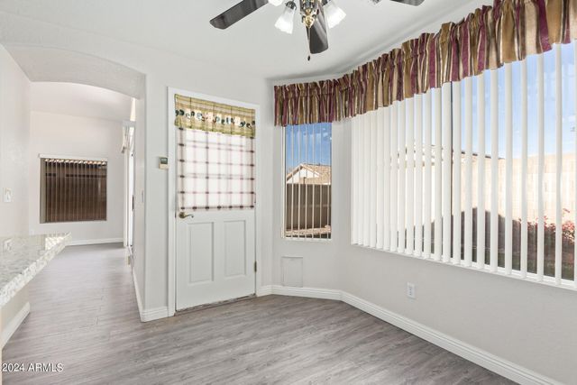 10848 W VENTANA Drive E, Sun City, AZ 85373