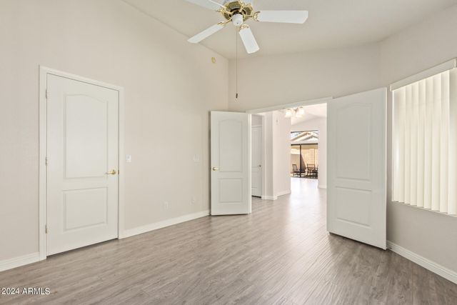 10848 W VENTANA Drive E, Sun City, AZ 85373