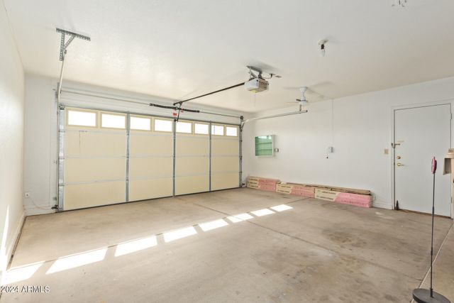 10848 W VENTANA Drive E, Sun City, AZ 85373