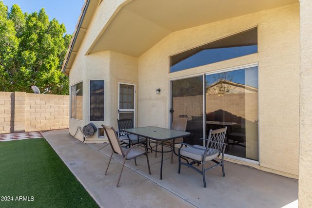 10848 W VENTANA Drive E, Sun City, AZ 85373