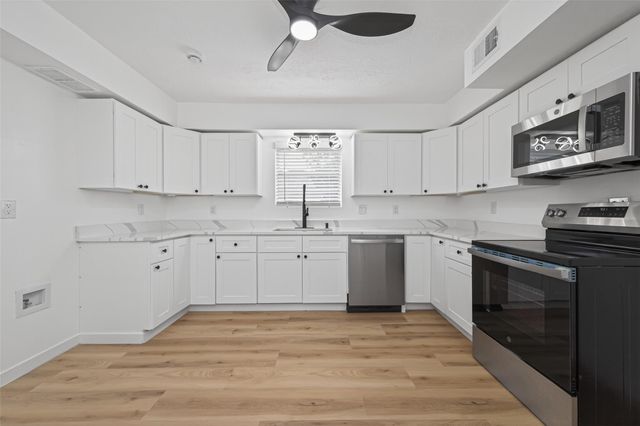 19839 Sundance Drive, Humble, TX 77346