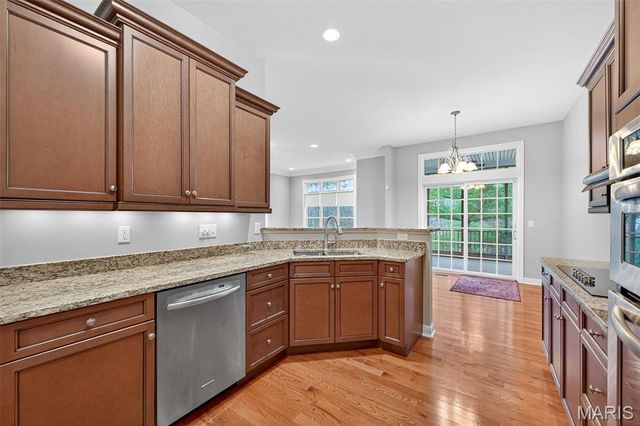 663 Barrow Ridge Court, Ellisville, MO 63038