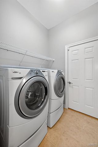 663 Barrow Ridge Court, Ellisville, MO 63038