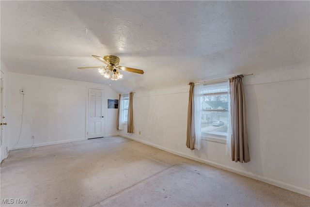 19814 Wickfield Avenue, Warrensville Heights, OH 44122