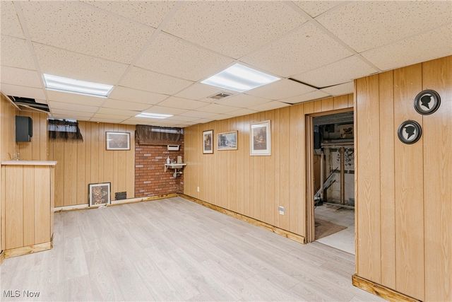 19814 Wickfield Avenue, Warrensville Heights, OH 44122