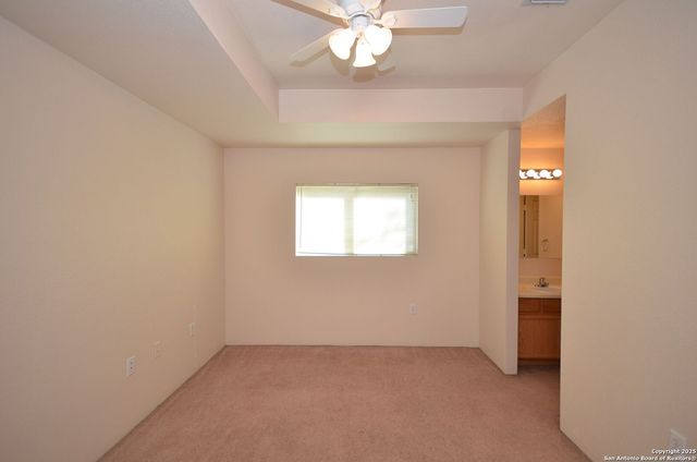8915 Maverick Draw, San Antonio, TX 78250