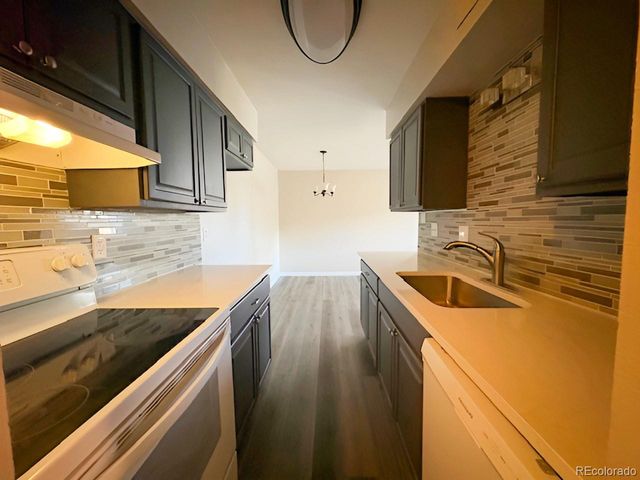 7615 E Quincy Avenue 108, Denver, CO 80237