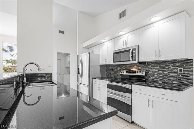 2205 SW 44th ST, Cape Coral, FL 33914