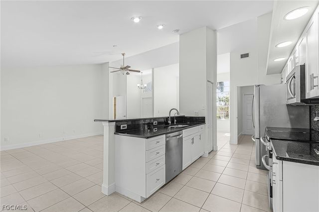 2205 SW 44th ST, Cape Coral, FL 33914