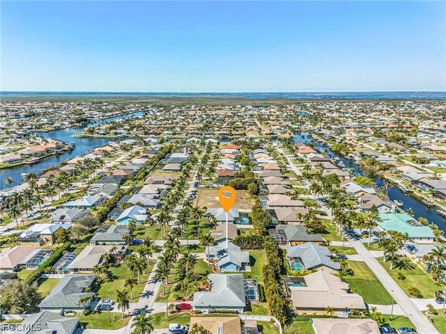2205 SW 44th ST, Cape Coral, FL 33914