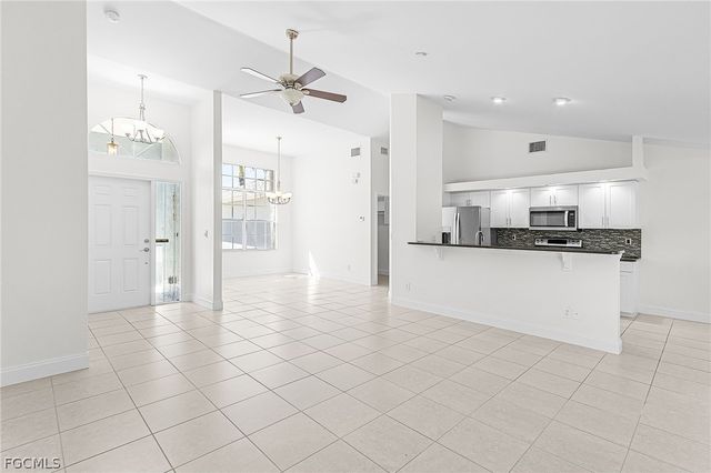 2205 SW 44th ST, Cape Coral, FL 33914