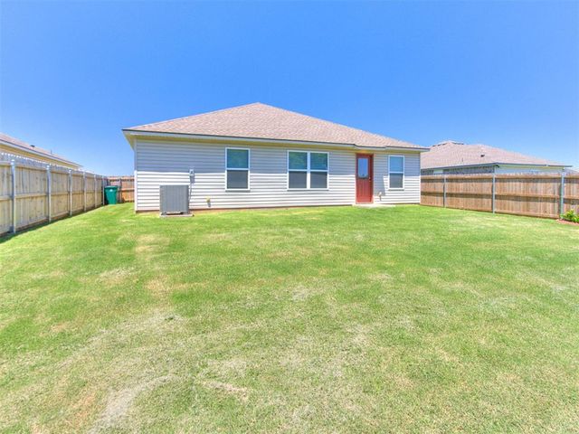 4204 Olivia Street, Mustang, OK 73064