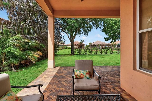 1767 Belmont Circle SW, Vero Beach, FL 32968