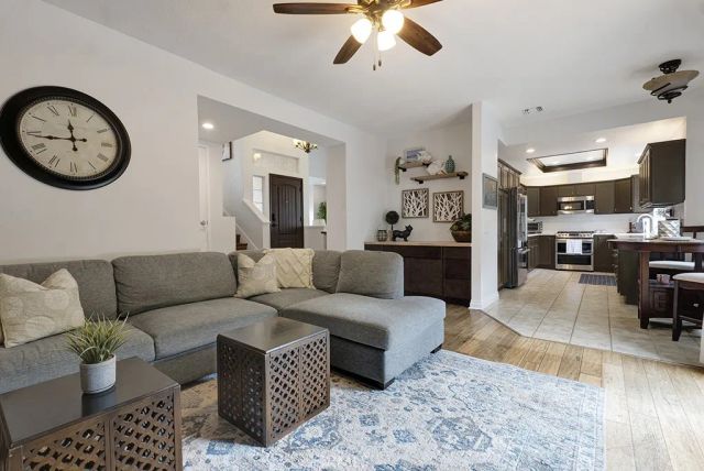 13620 Chesterfield, Moorpark, CA 93021
