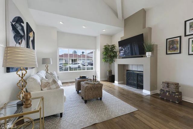 13620 Chesterfield, Moorpark, CA 93021
