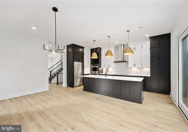 8616 ERDEM PL, Chevy Chase, MD 20815