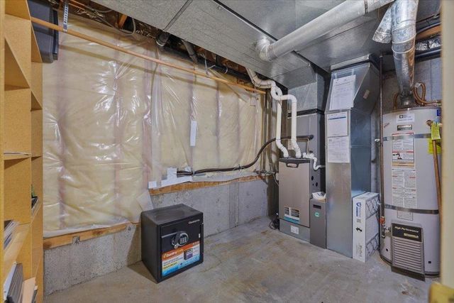 8701 E Boardwalk Ln, Spokane, WA 99212