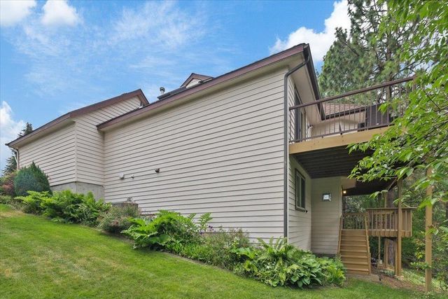 8701 E Boardwalk Ln, Spokane, WA 99212