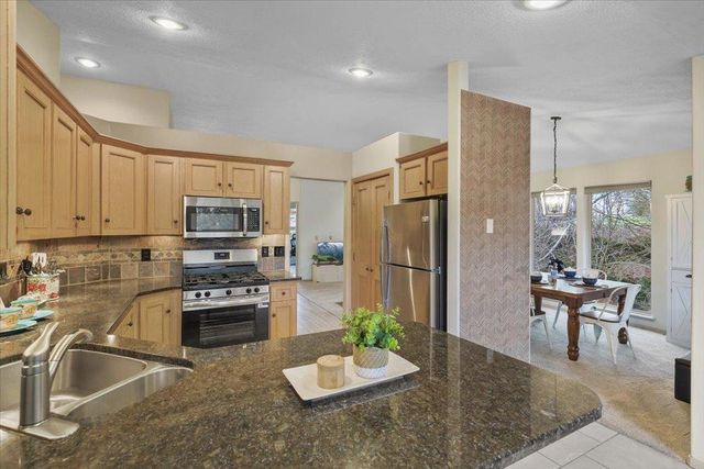 8701 E Boardwalk Ln, Spokane, WA 99212