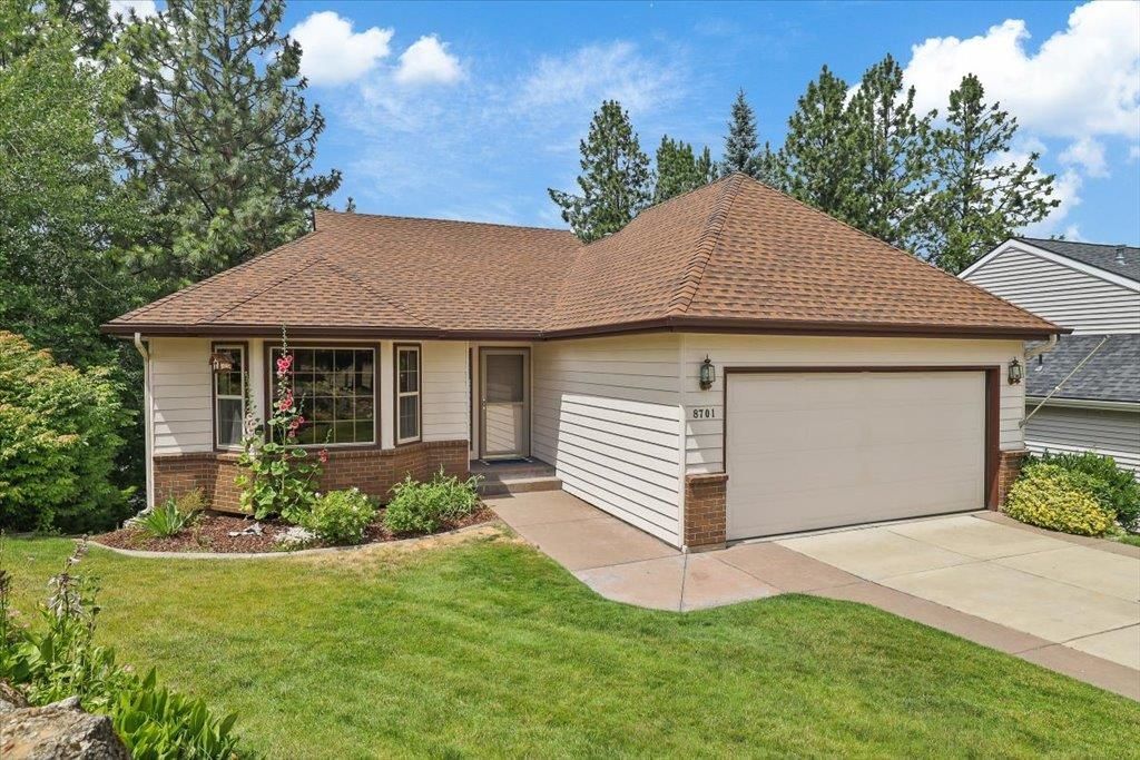 8701 E Boardwalk Ln, Spokane, WA 99212