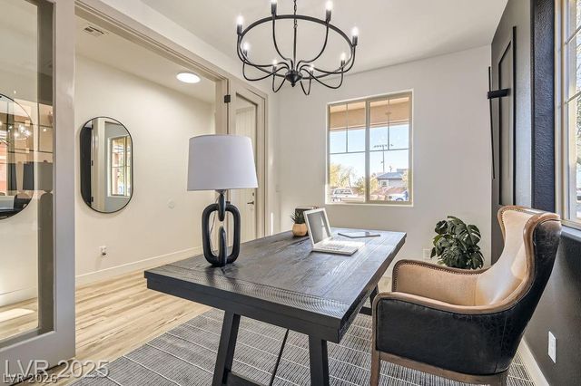 5873 Skyfall Court, Las Vegas, NV 89135