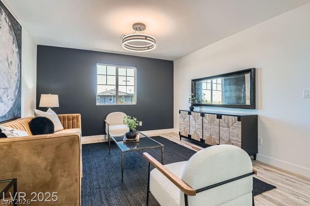 5873 Skyfall Court, Las Vegas, NV 89135