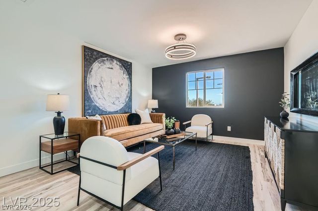 5873 Skyfall Court, Las Vegas, NV 89135