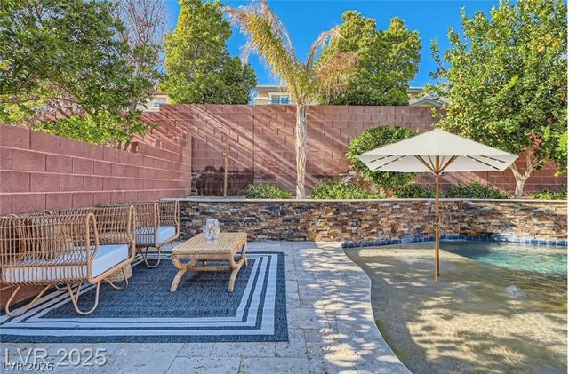 5873 Skyfall Court, Las Vegas, NV 89135