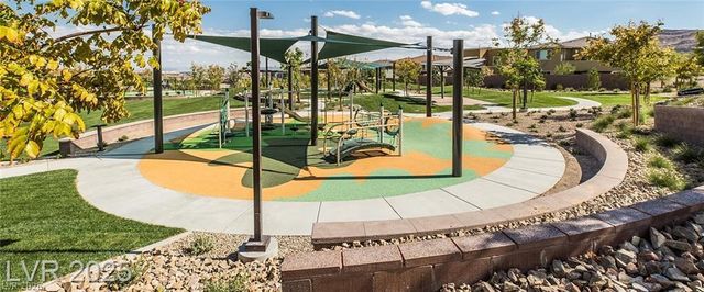5873 Skyfall Court, Las Vegas, NV 89135