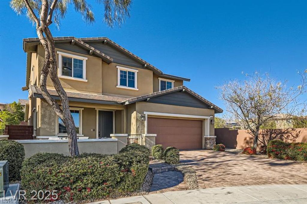 5873 Skyfall Court, Las Vegas, NV 89135