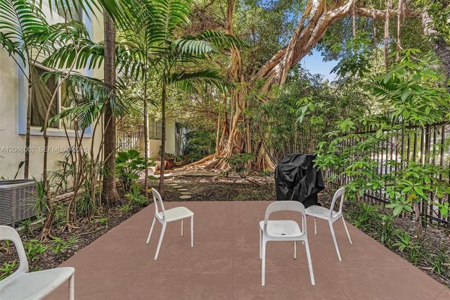 736 12th Street 5, Miami Beach, FL 33139