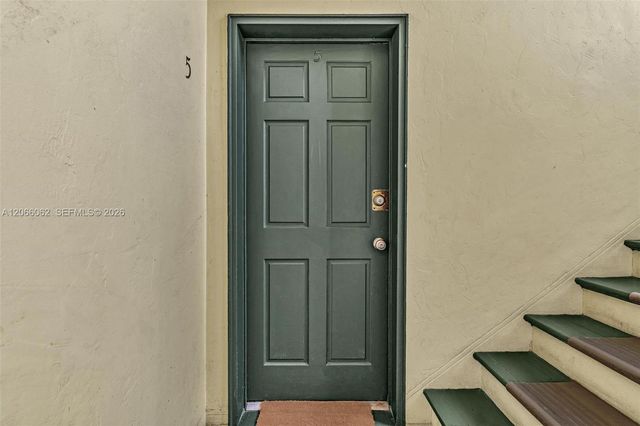736 12th Street 5, Miami Beach, FL 33139