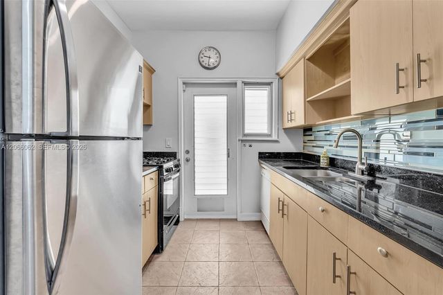 736 12th Street 5, Miami Beach, FL 33139