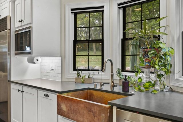 2257 Dyreson Road, Mcfarland, WI 53558