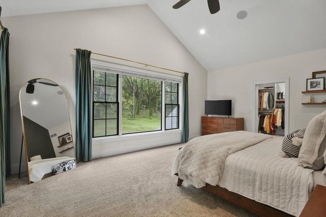 2257 Dyreson Road, Mcfarland, WI 53558