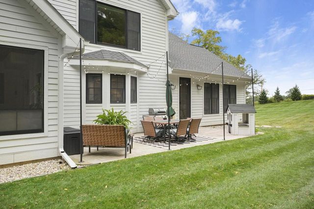 2257 Dyreson Road, Mcfarland, WI 53558