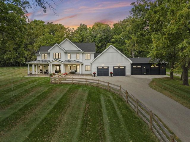 2257 Dyreson Road, Mcfarland, WI 53558