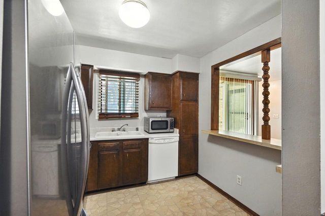 8657 N 73rd STREET, Milwaukee, WI 53223