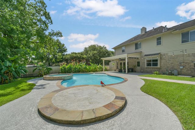 10402 Wagon Trail Road, Houston, TX 77064