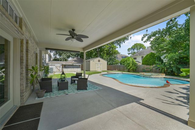 10402 Wagon Trail Road, Houston, TX 77064